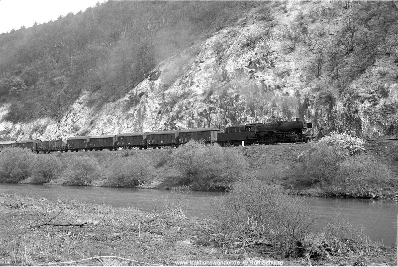 http://www.traktionswandel.de//pics/foren/hifo/1974/1974-04-04_A220-35A_052716.jpg