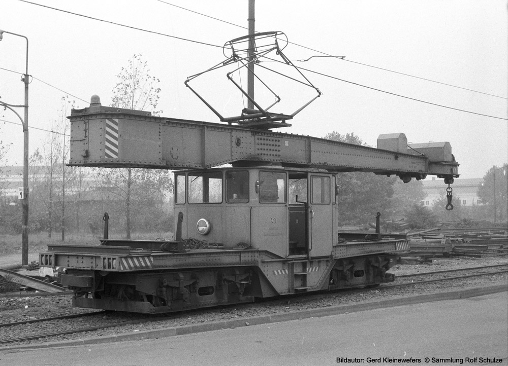 http://www.traktionswandel.de/pics/foren/hifo/sammlung/g_1964-1970_Bd13A_Rheinbahn_Kranlok_Duesseldorf_GerdKleinewefers_1000.jpg
